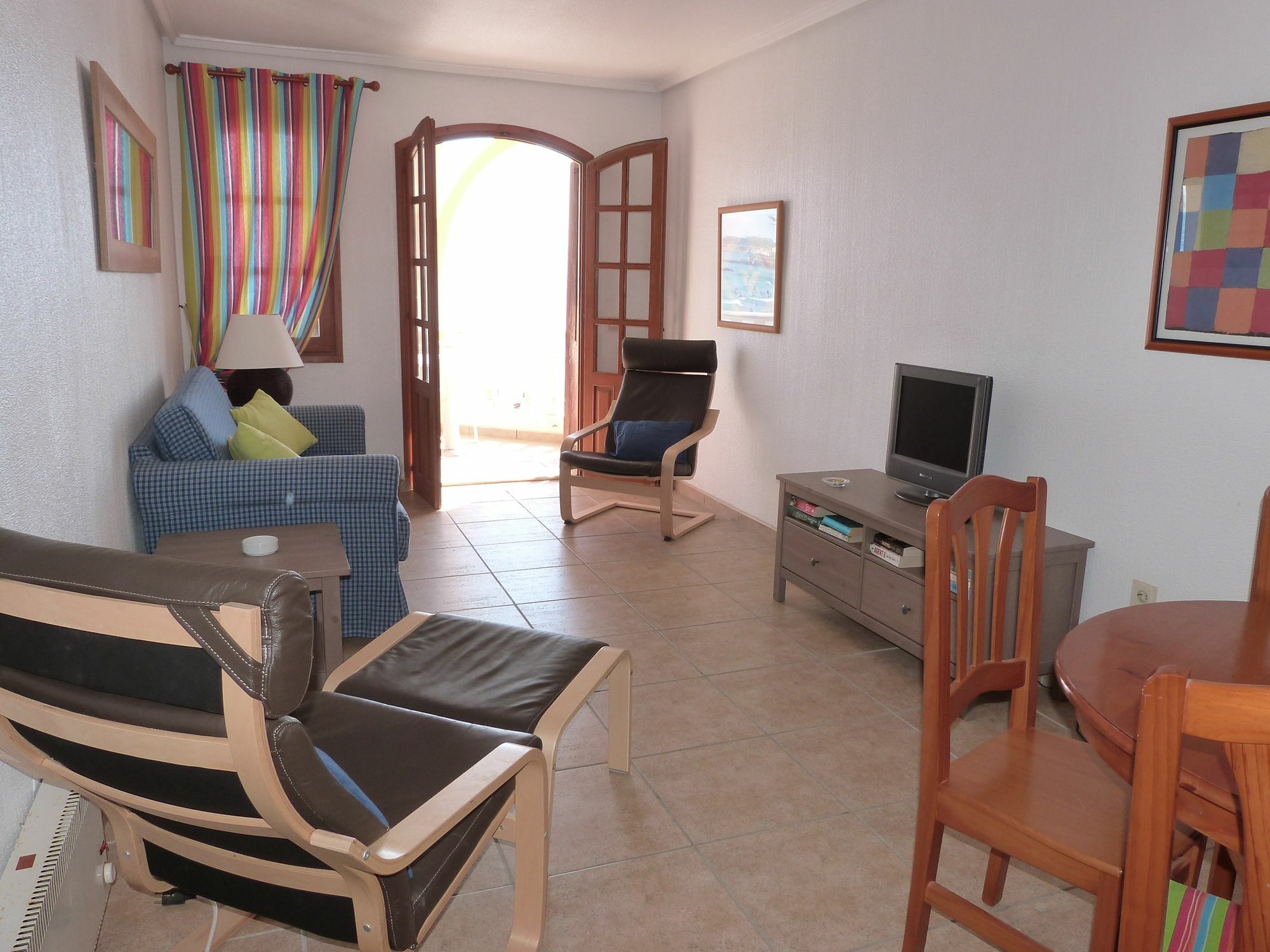 Shoal Apartamentos โอริอุเอลา ภายนอก รูปภาพ